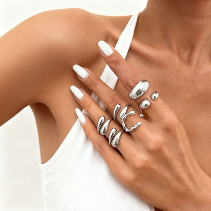 Irregular diamond ring