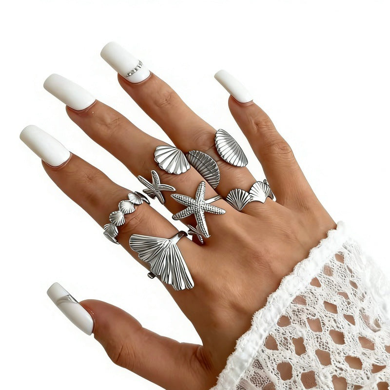 Irregular diamond ring