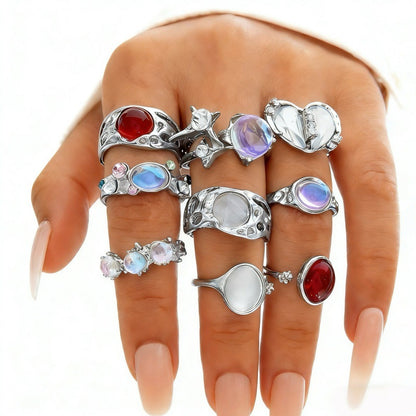 Irregular diamond ring