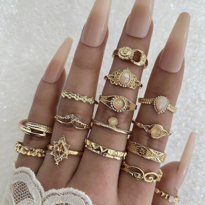 Irregular diamond ring