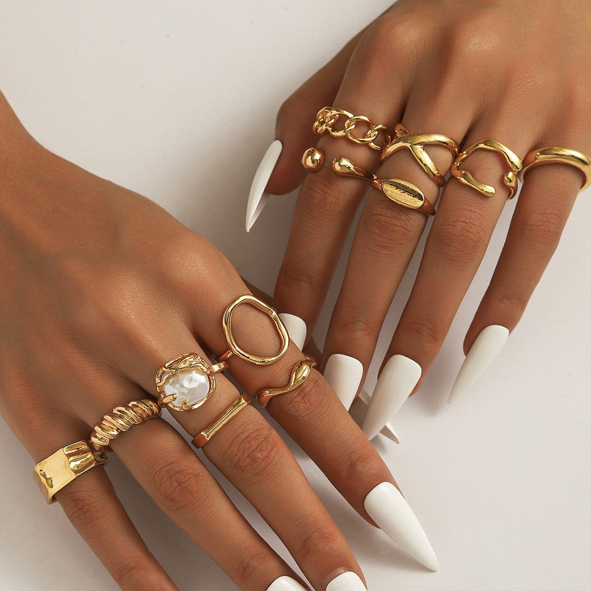 Irregular diamond ring