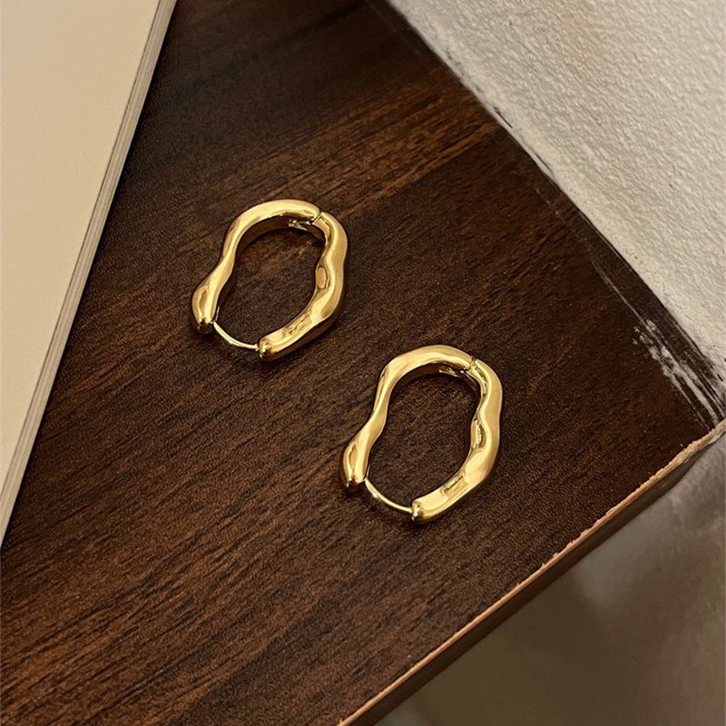 Irregular geometric earrings