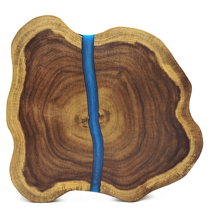 Irregular log cutting board