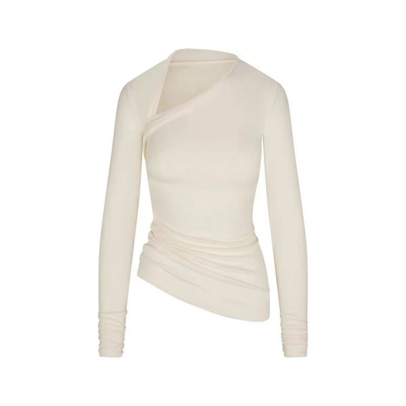 Irregular long sleeves