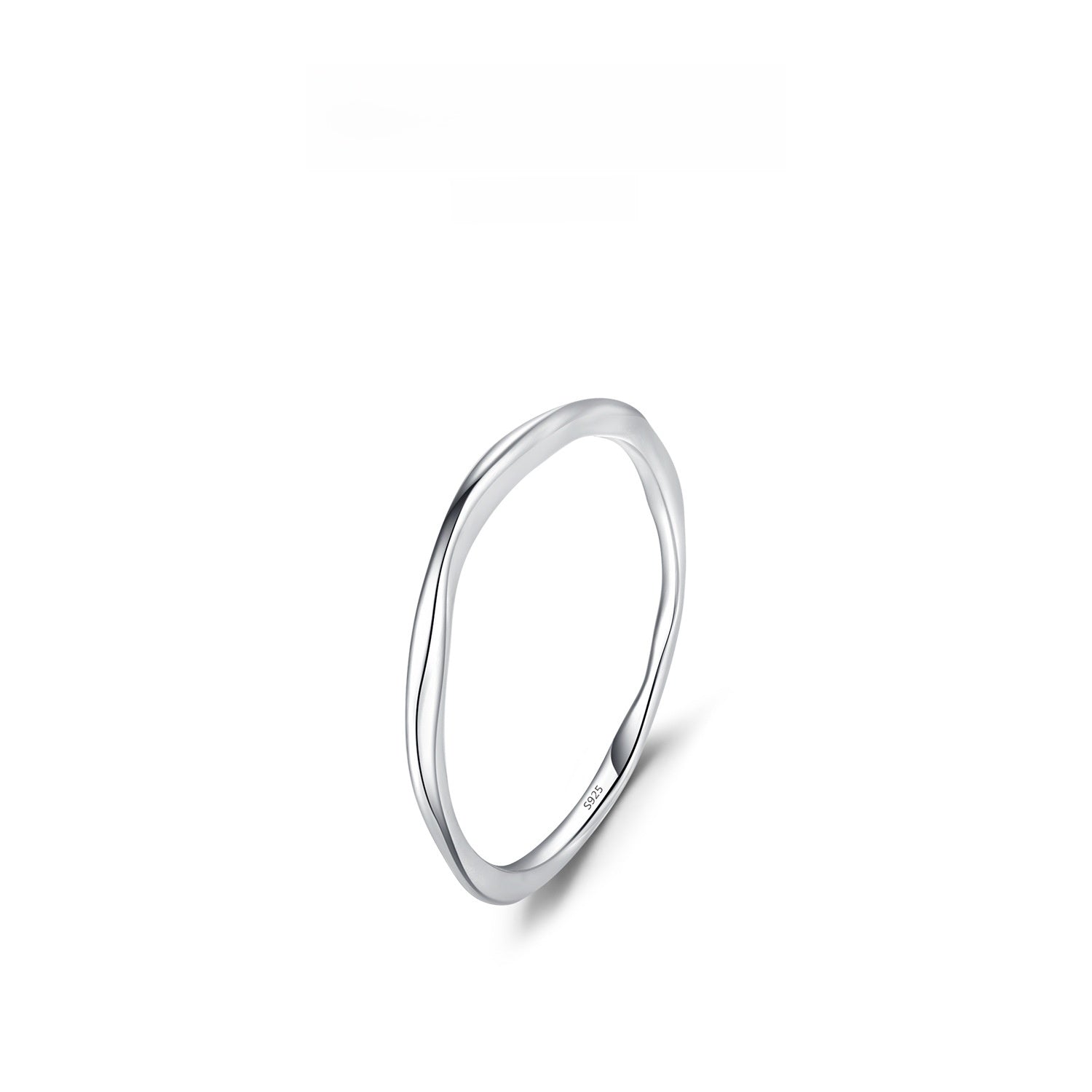 Irregular pleated ring