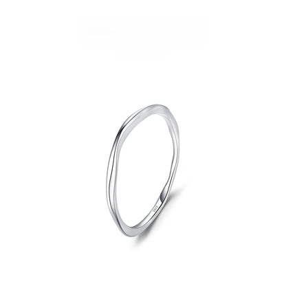 Irregular pleated ring