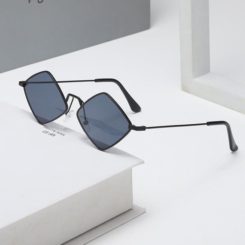 Irregular sunglasses