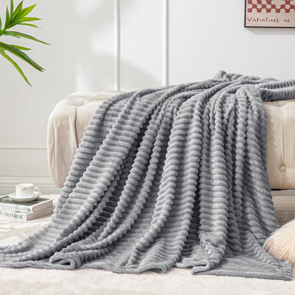 Jacquard-decorated bed blanket