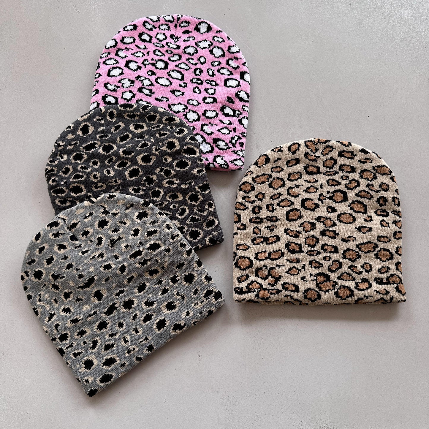 Jacquard Leopard Print Acrylic Knit Beanie