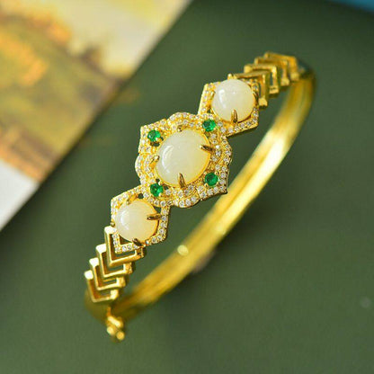jade bracelet