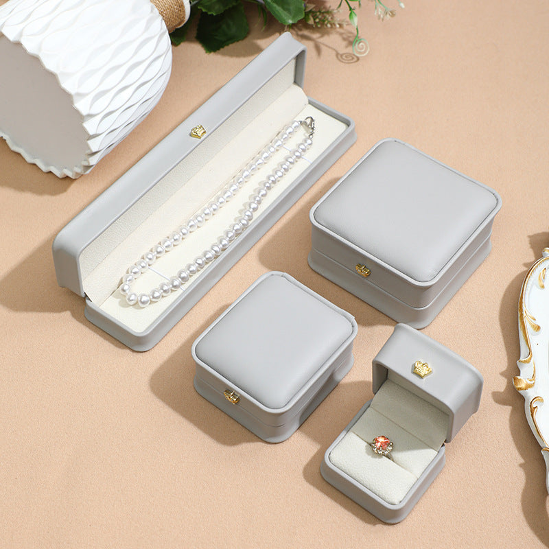Jewelry box