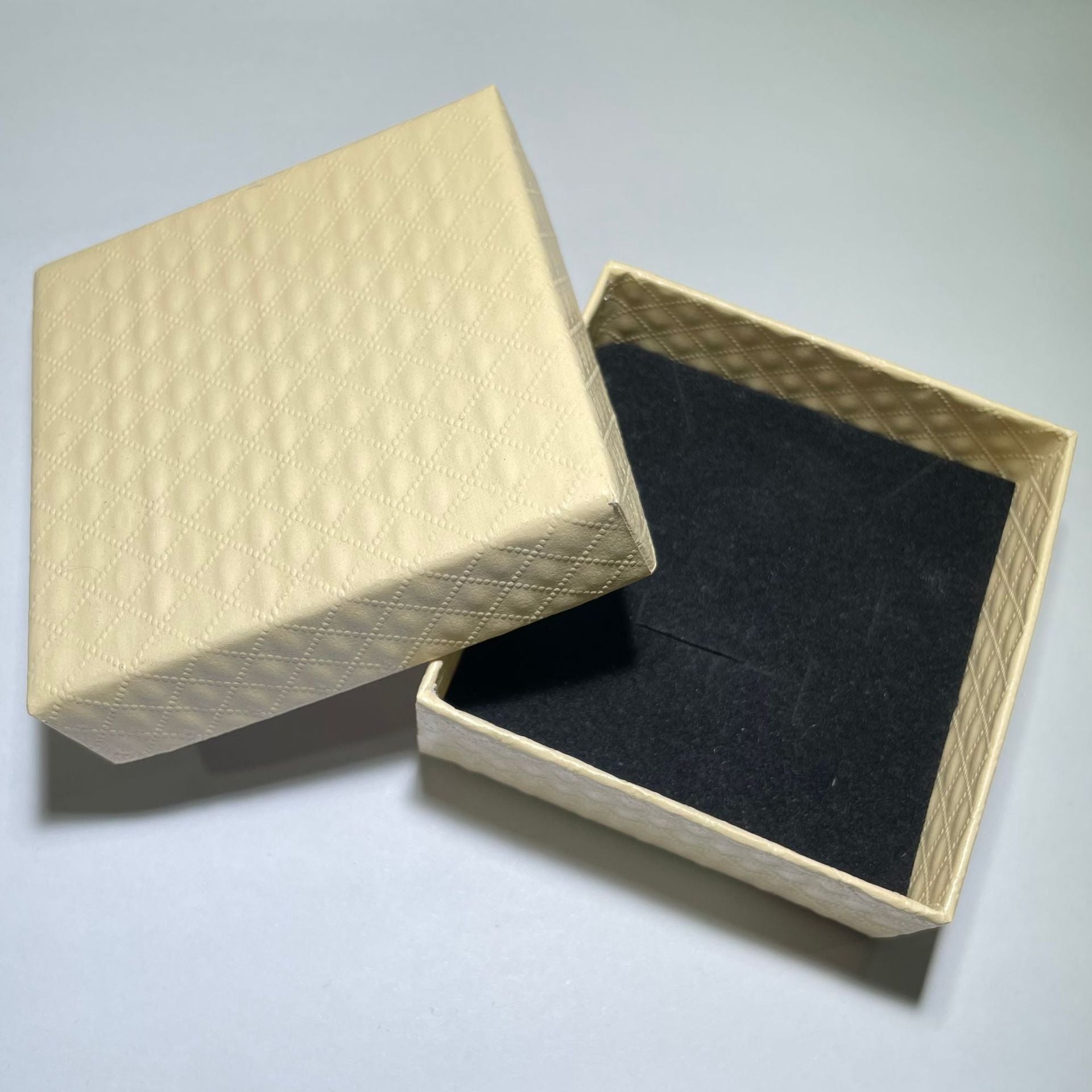Jewelry gift box