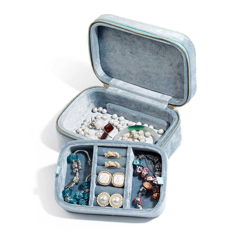 Jewelry storage box