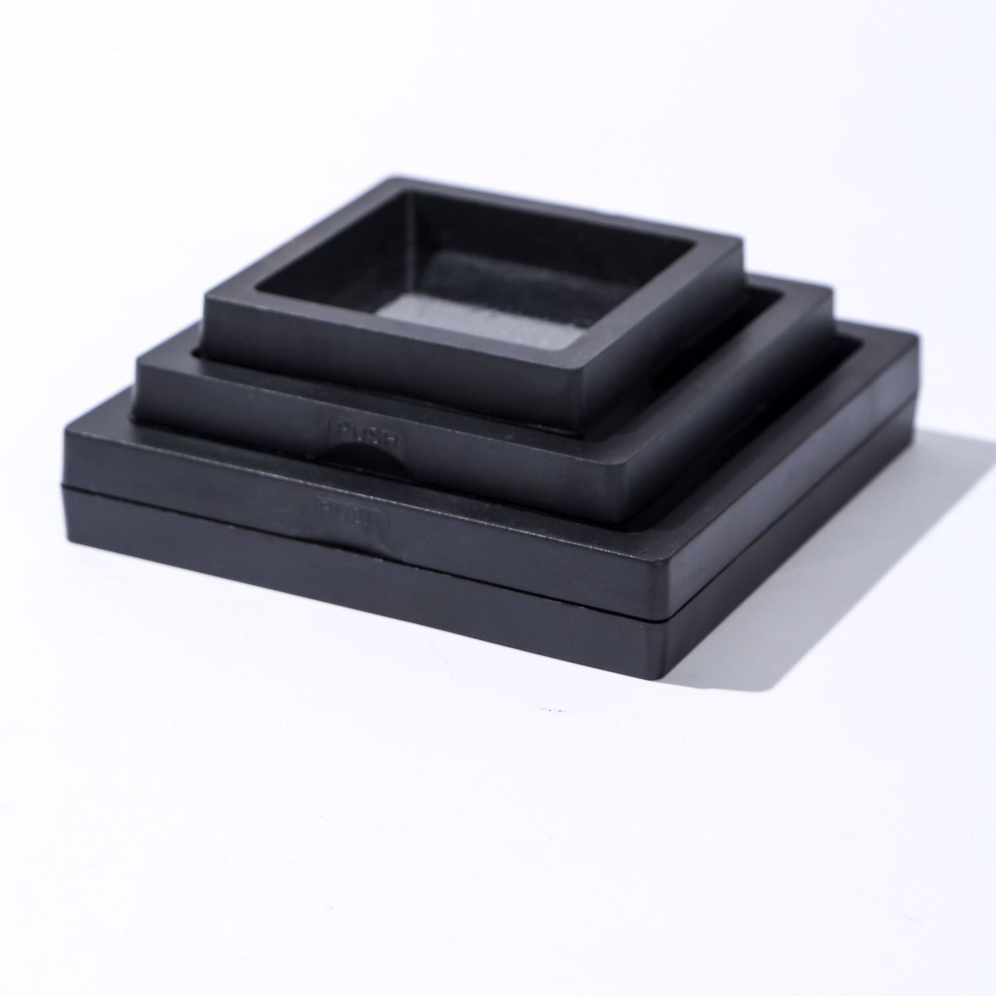 Jewelry storage box