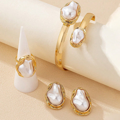 Jewelry Three-Piece Set