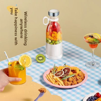 Juice Squeezing and Mixing Cup