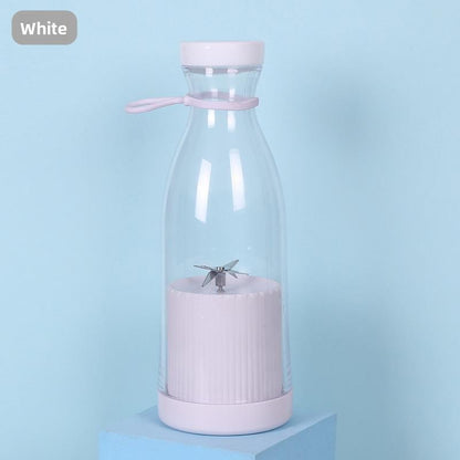 Juice Squeezing and Mixing Cup