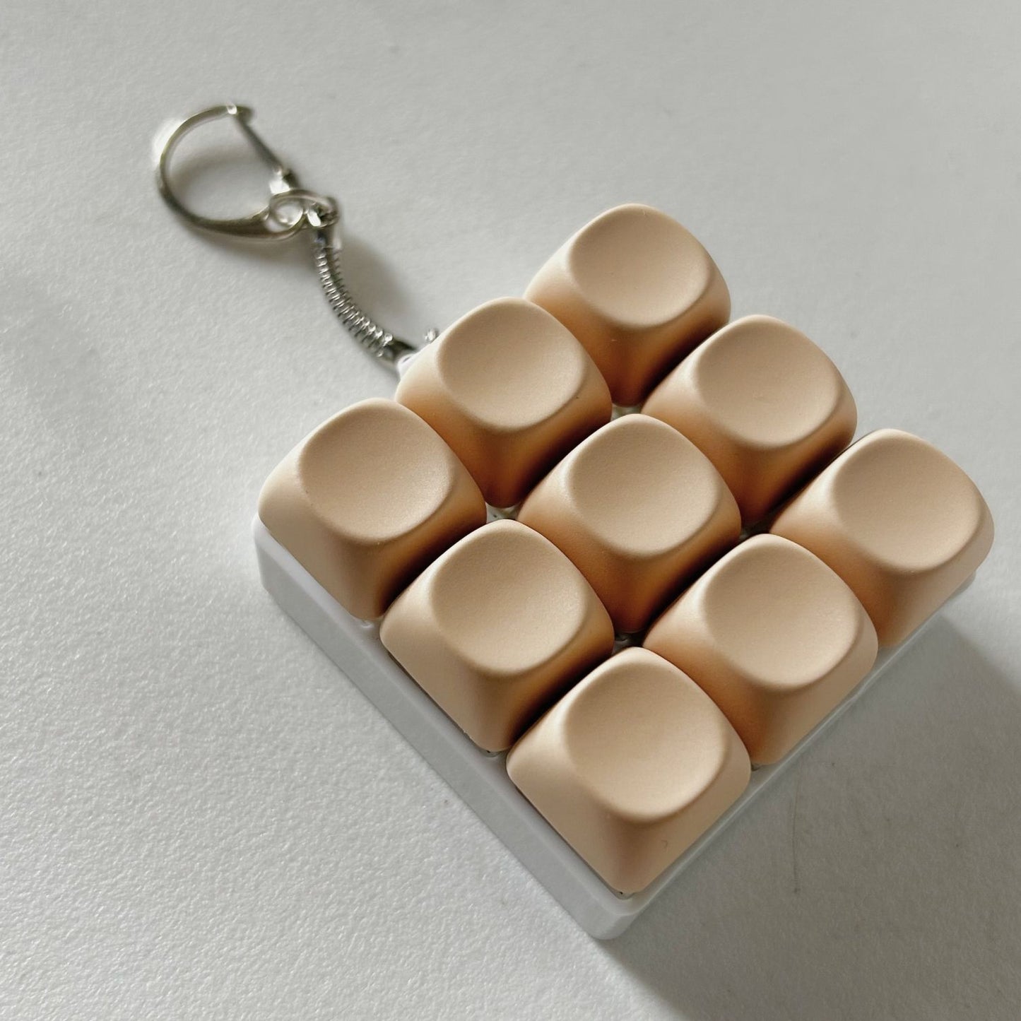 Key-press stress-relieving toy