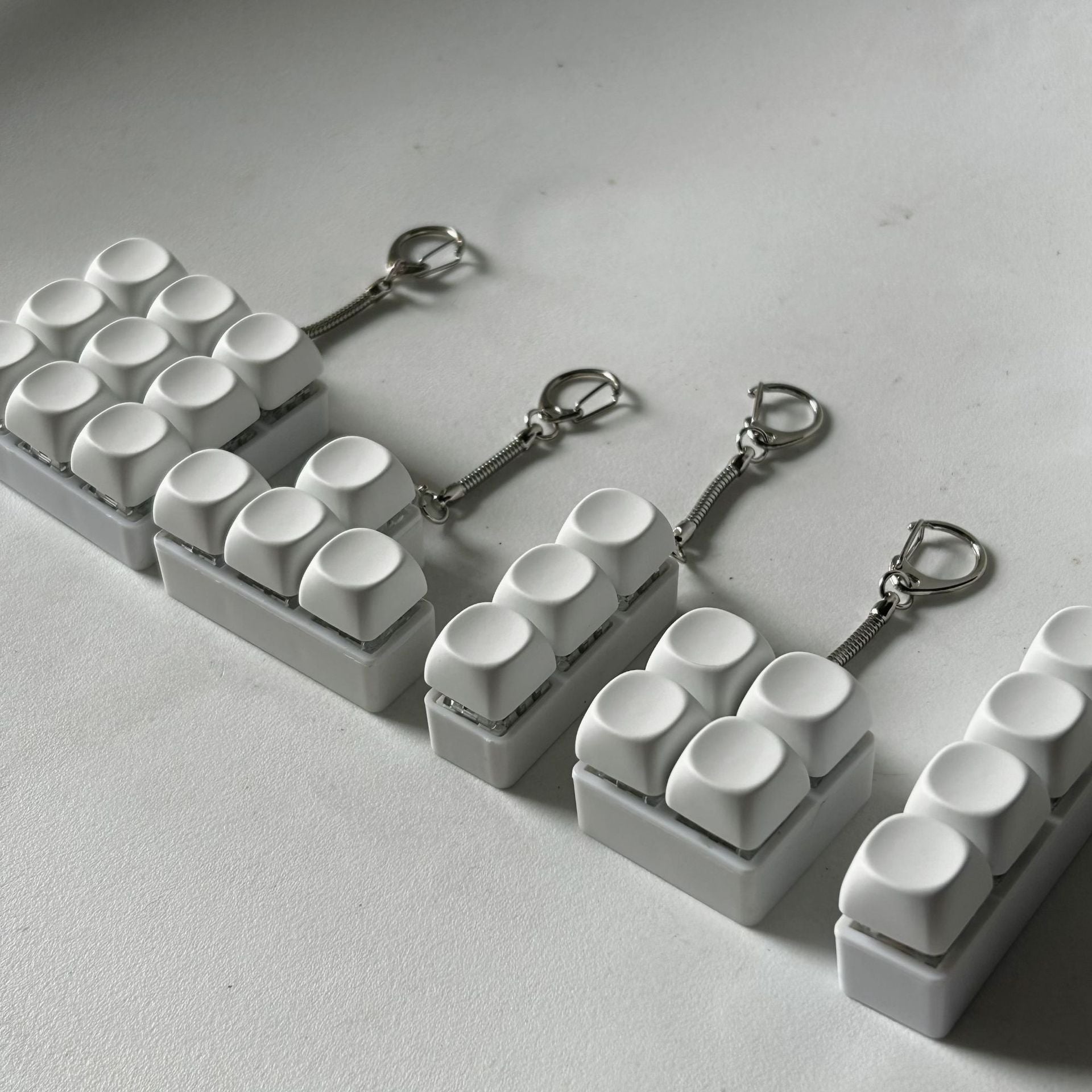 Key-press stress-relieving toy