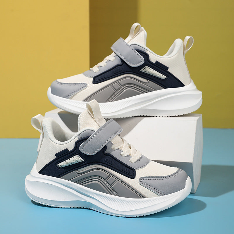 kids sports shoes