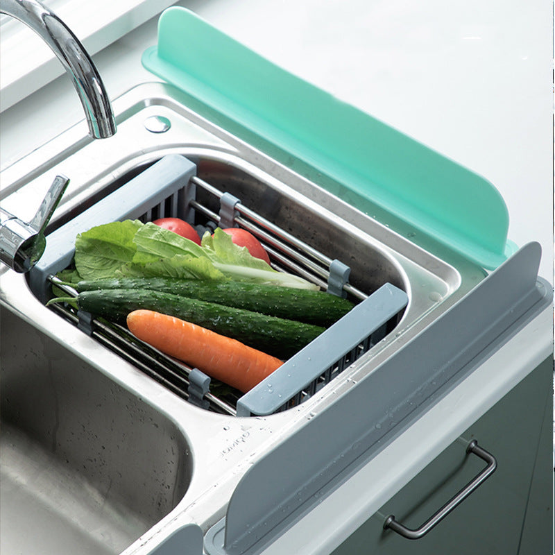 Kitchen silicone water deflector