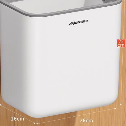 Kitchen trash can hanging
