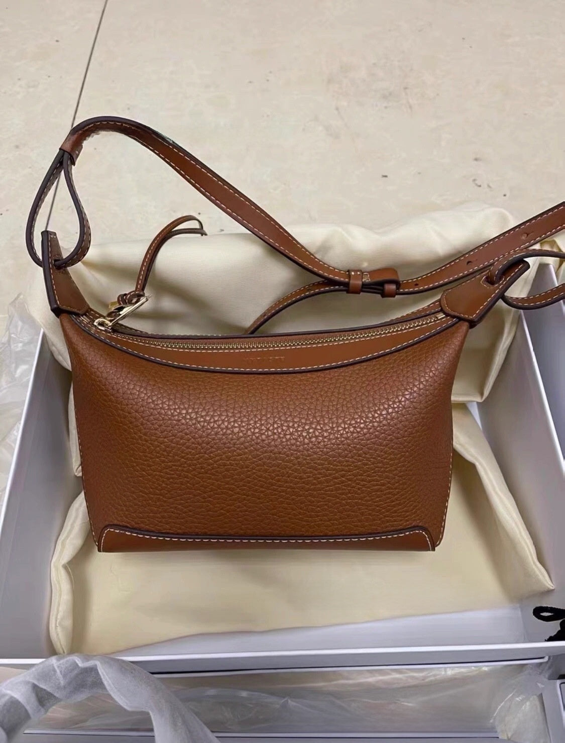 Kite Series Crossbody Bag