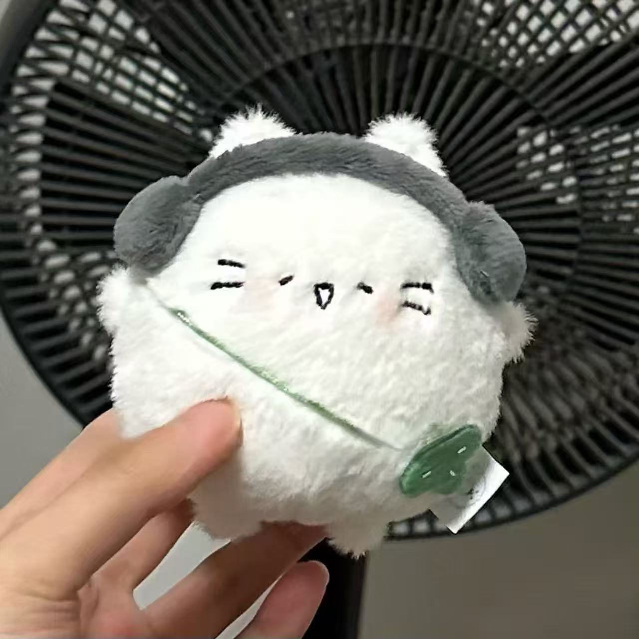 Kitten plush pendant