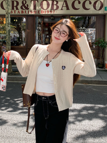 Knitted cardigan jacket