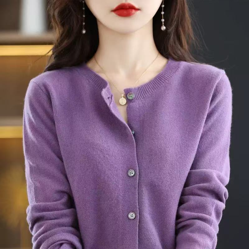 Knitted cardigan