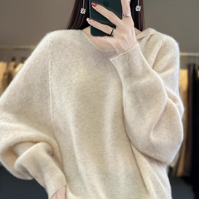 Knitted cashmere hoodie