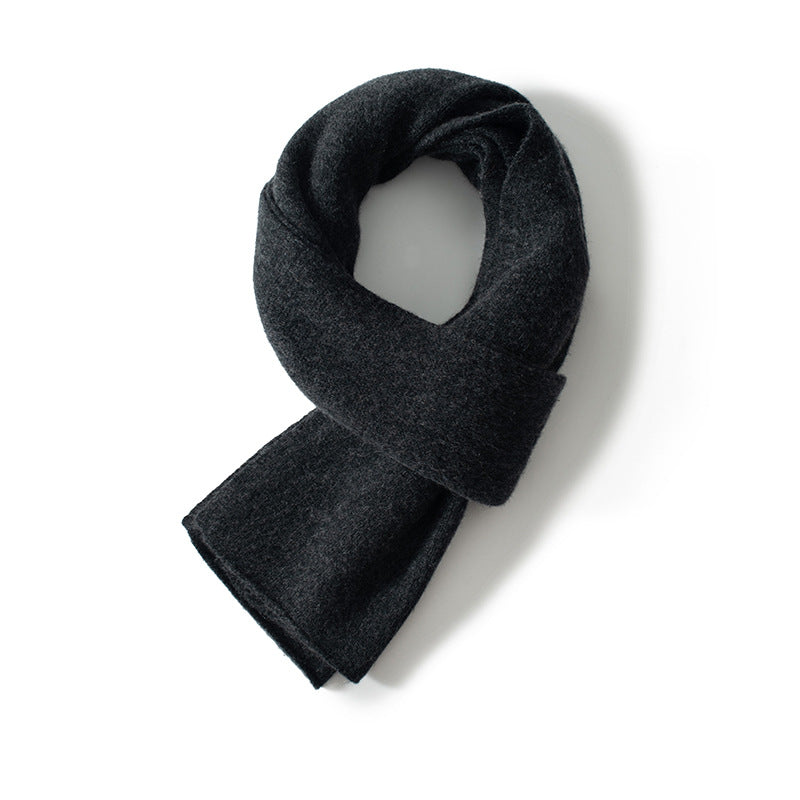 Knitted cashmere scarf
