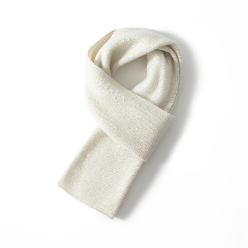 Knitted cashmere scarf