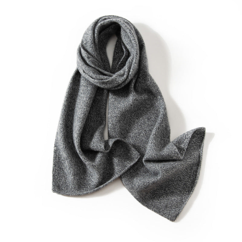 Knitted cashmere scarf