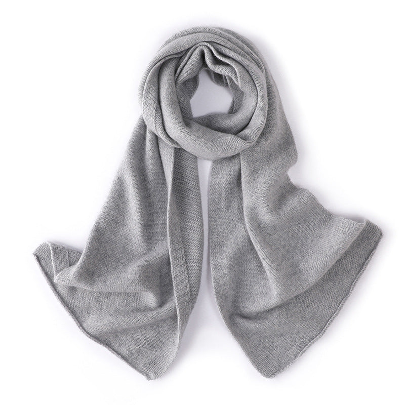 Knitted cashmere scarf