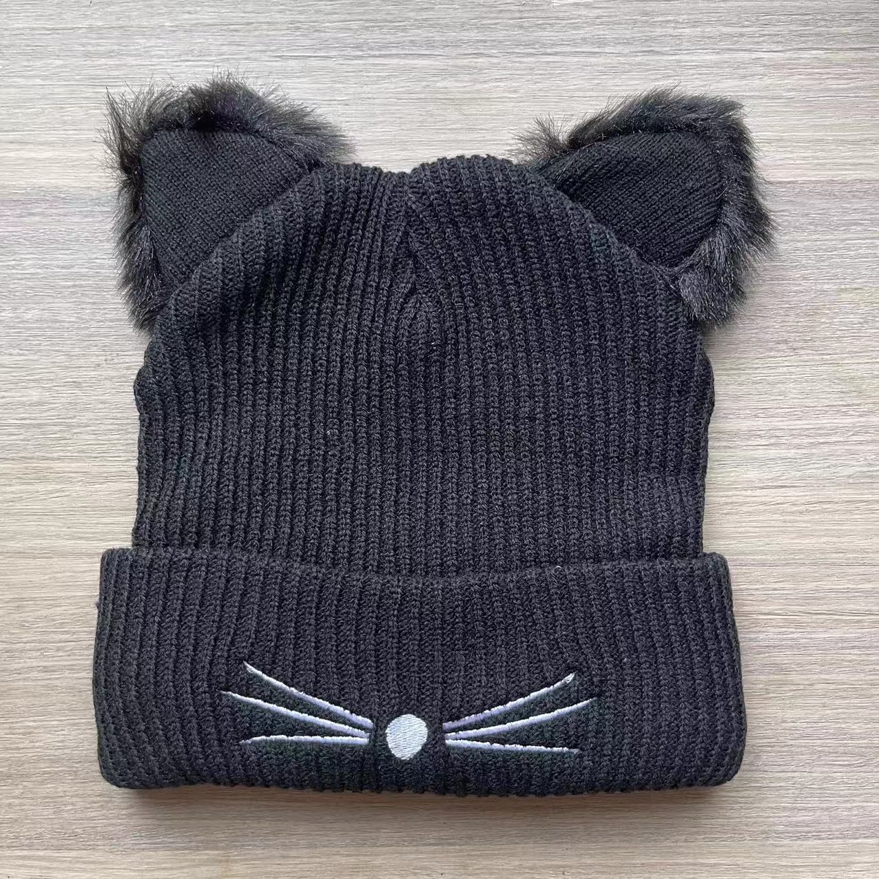 Knitted Cat Hat