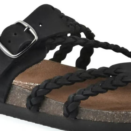 Knitted flat sandals