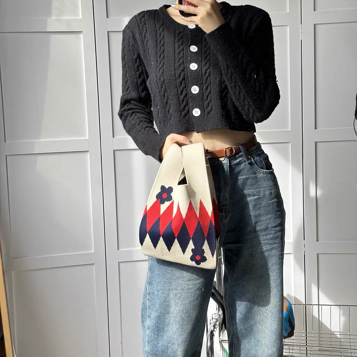 Knitted Floral Wrist Handbag