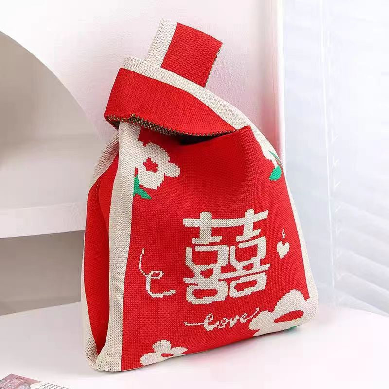 Knitted handbag