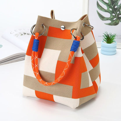 Knitted Handbag with Magnetic Buckle