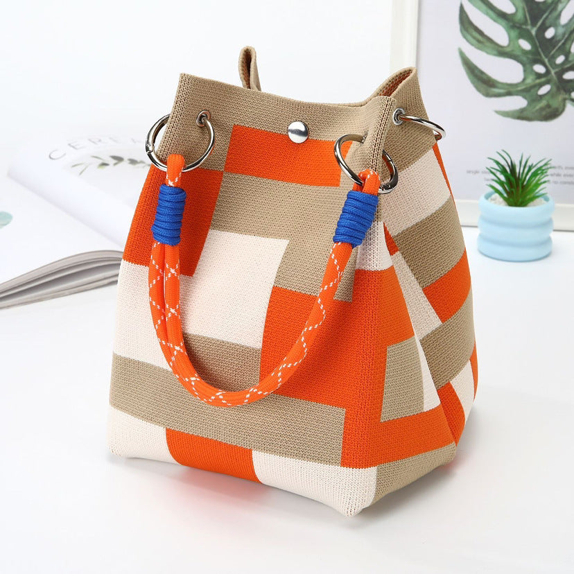 Knitted Handbag with Magnetic Buckle