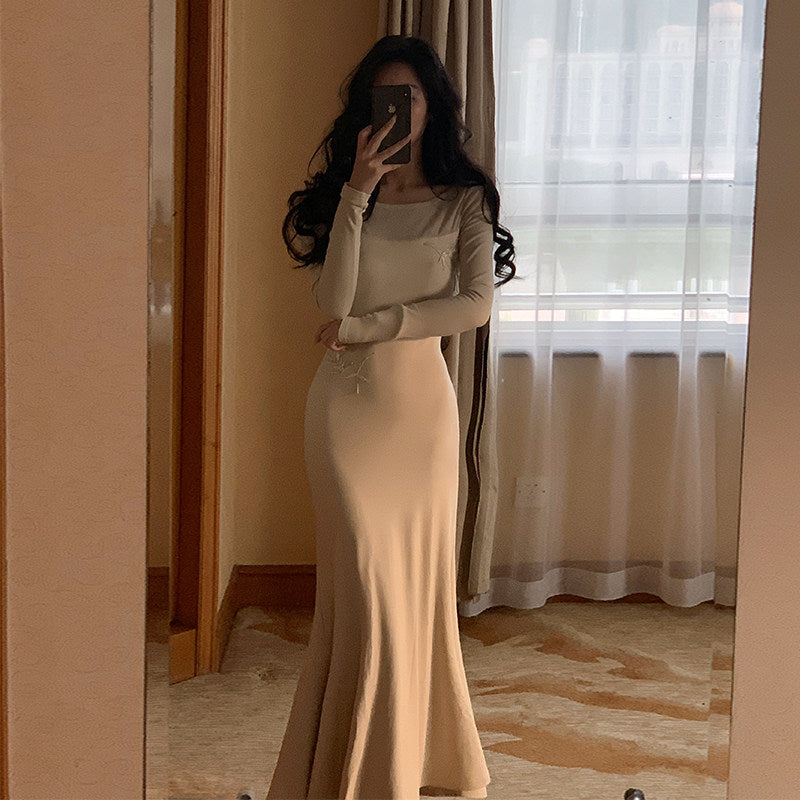 Knitted long-sleeve dress