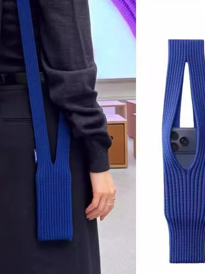 Knitted mobile phone bag