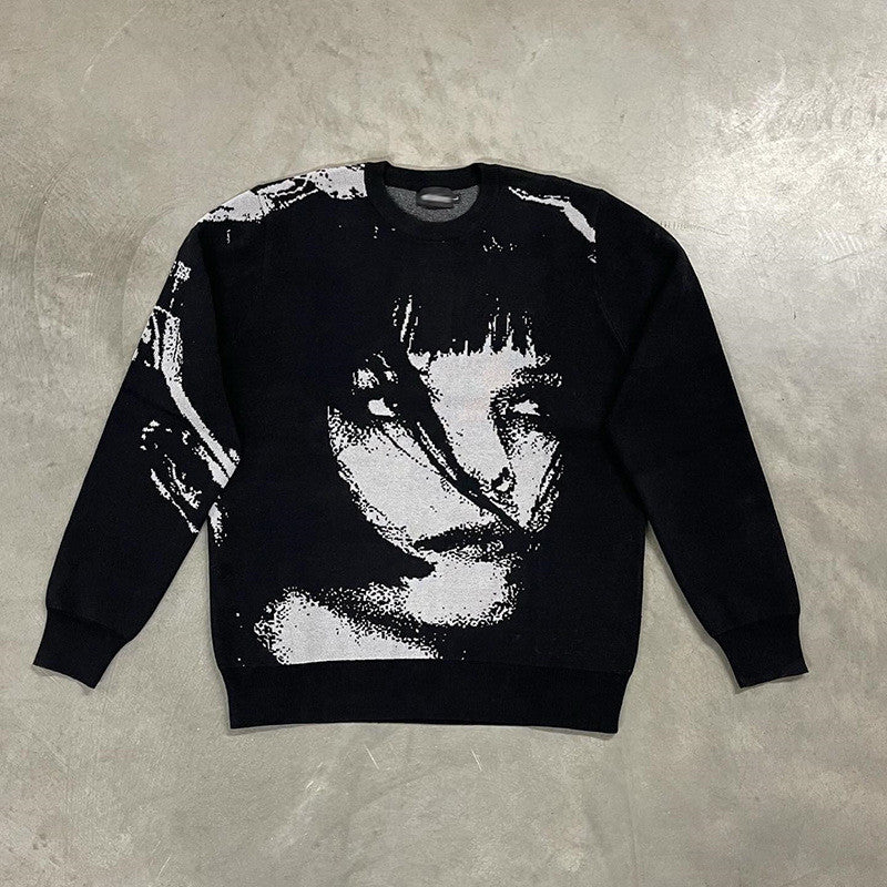 Knitted round neck sweater