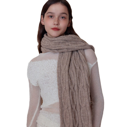 knitted scarf