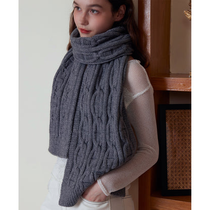 knitted scarf
