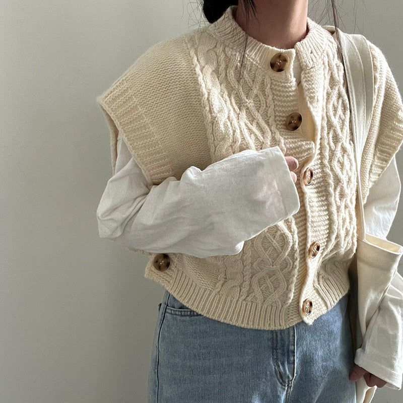 Knitted sleeveless vest