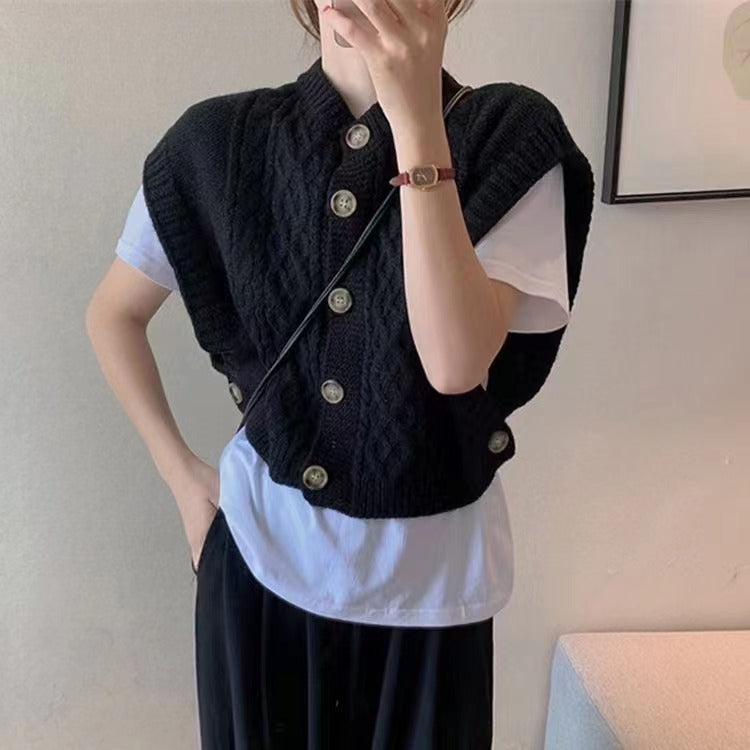 Knitted sleeveless vest
