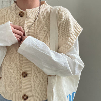 Knitted sleeveless vest