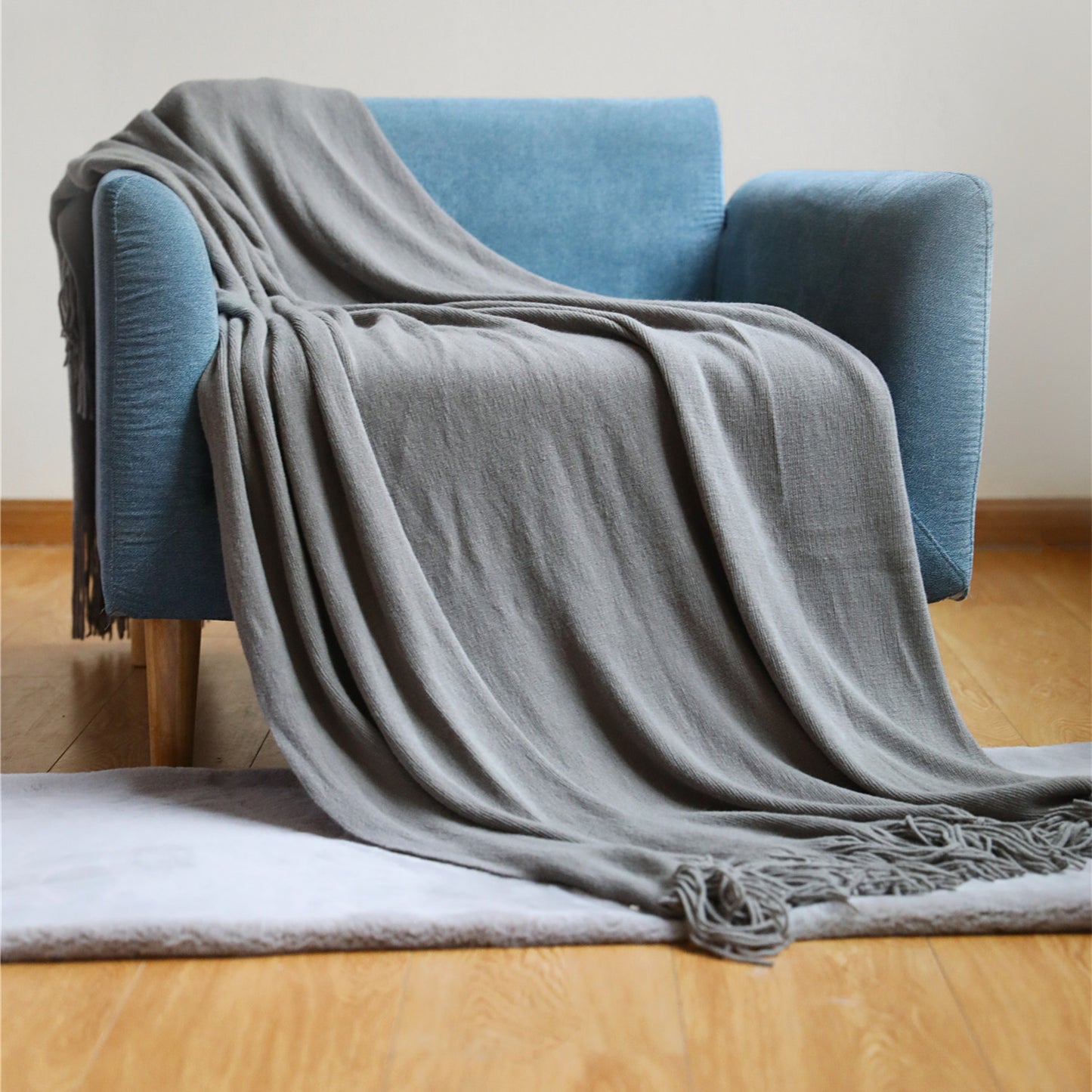 Knitted sofa blanket